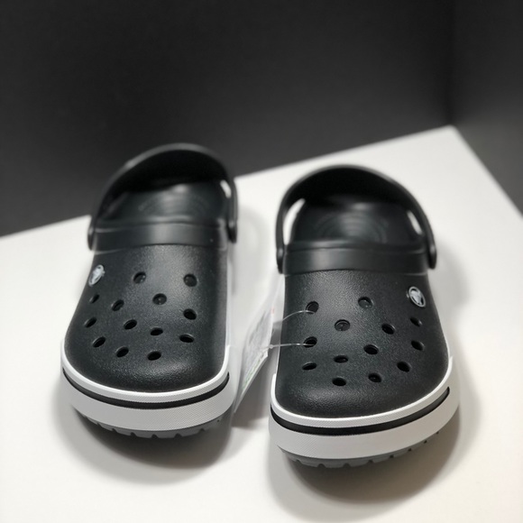 NEW🖤CROCS Classic Clog - Picture 9 of 12